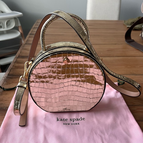 Kate Spade Andi Metallic Croc-Embossed Canteen Bag - Picture 9 of 10